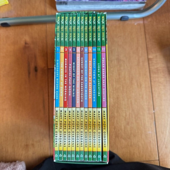 Magic Tree House Collection 1-12 Box Set - Picture 2 of 4